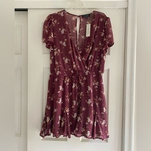 NWT Francesca’s trixxi burgundy floral mock wrap dress size XL